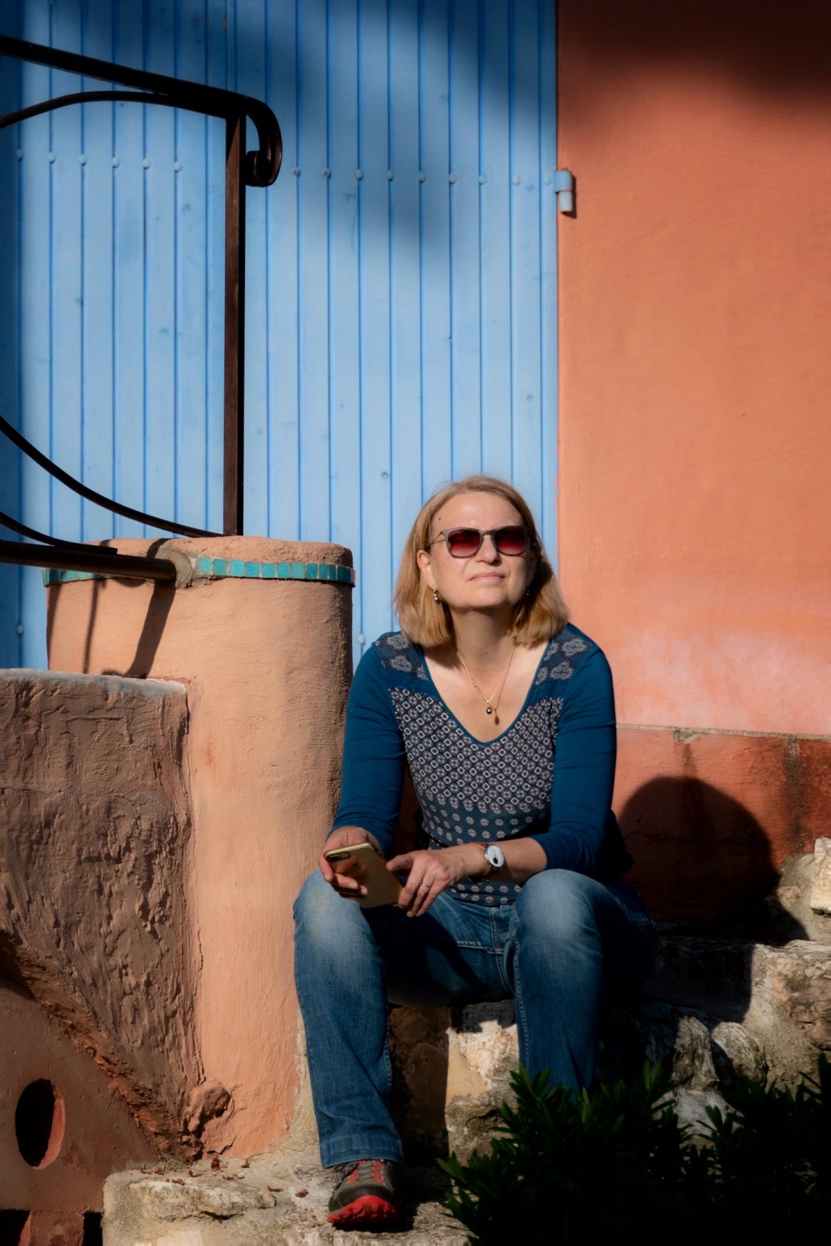 Photo Annie Buttin-Faraut, tons bleus et terra-cotta